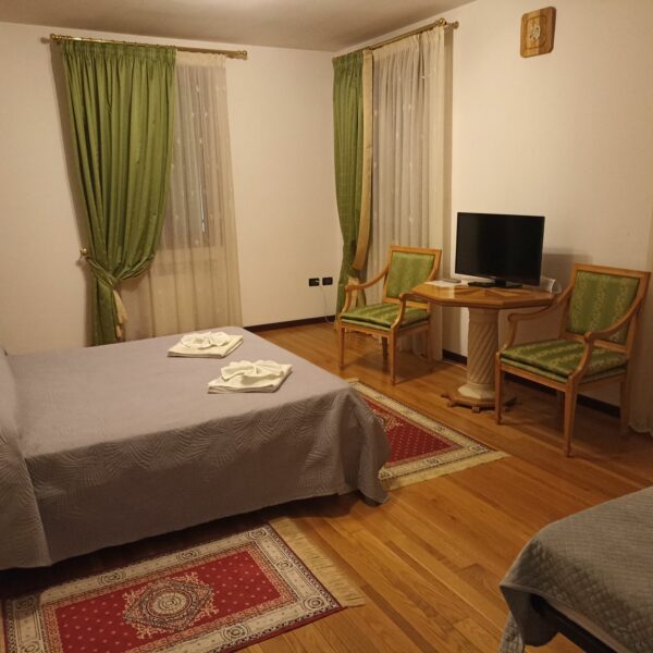 stanza 1 VILLA AMORENO Merlara (Padova)